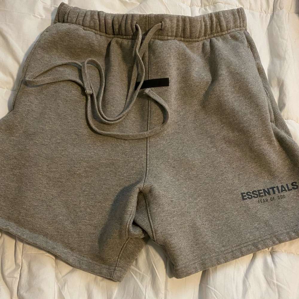 Fear of God- FOG Essential Sweat Shorts (SIZE SMALL)